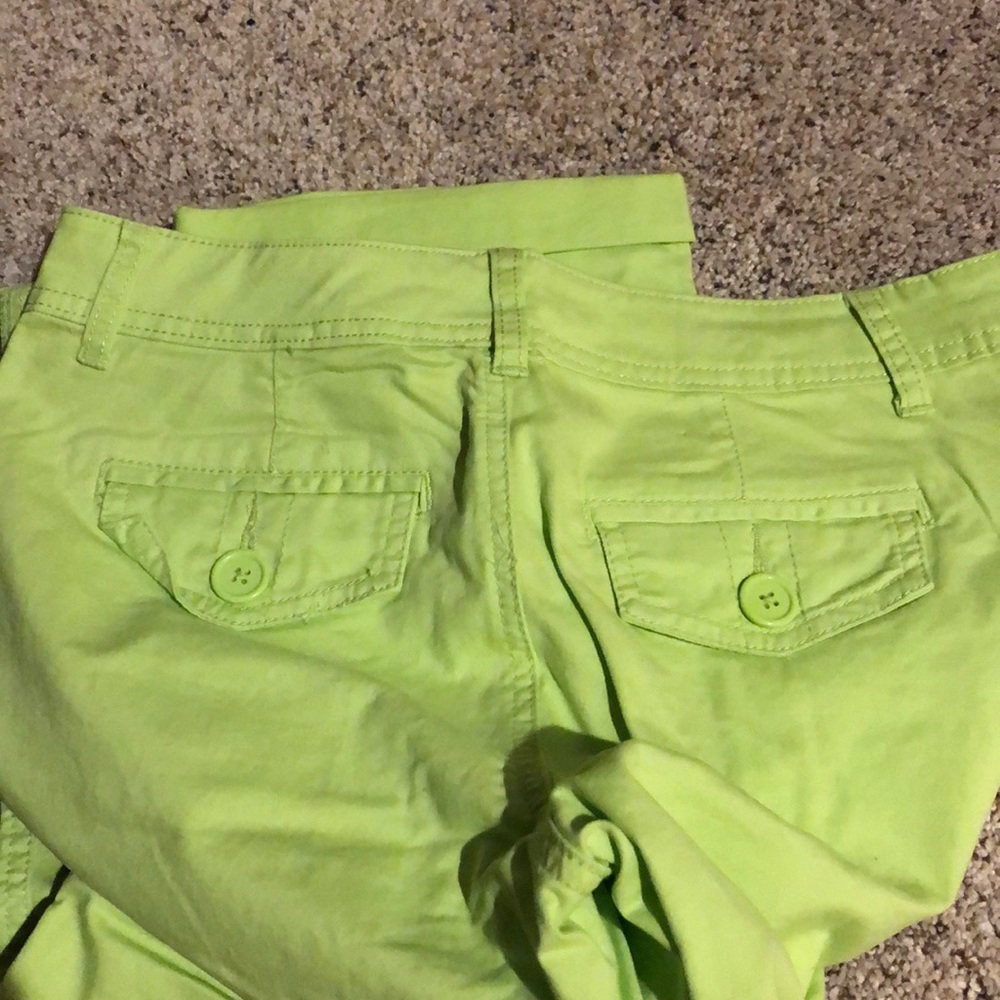 Capris - Picture 2 of 3